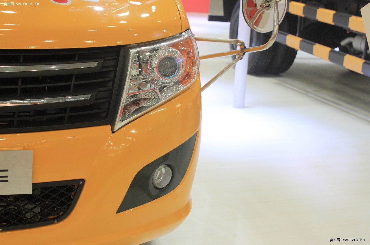 东风 御风 19座小学生专用校车