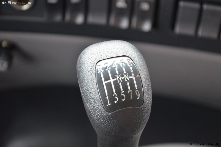 dfl3280a2 图集 驾驶室(56/72) 返回列表查看大图提示:支持键盘翻页