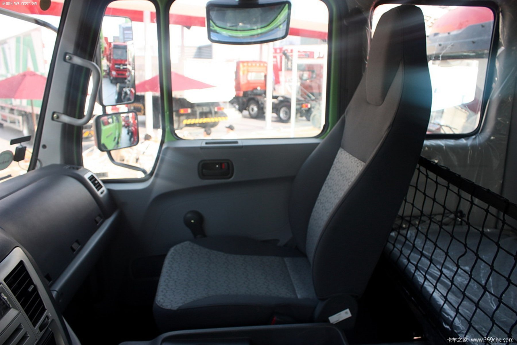 北奔ng80 重卡 336马力 6×4 自卸车 nd5250zljz04