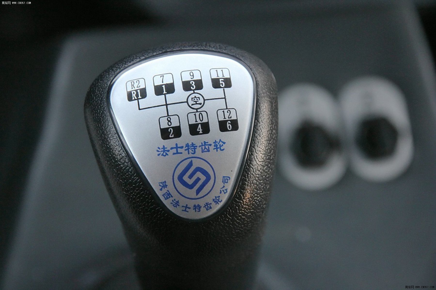 北奔ng80系 重卡 380马力 6×4 牵引车 nd4250b38j6z00