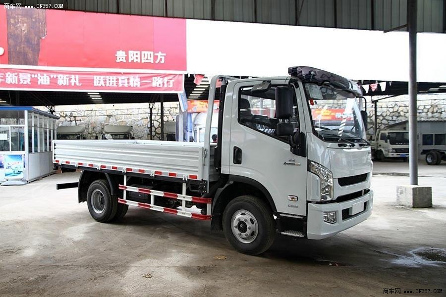 南京依维柯 超越 140马力 栏板式 单排 轻卡 nj1041zfdcwz