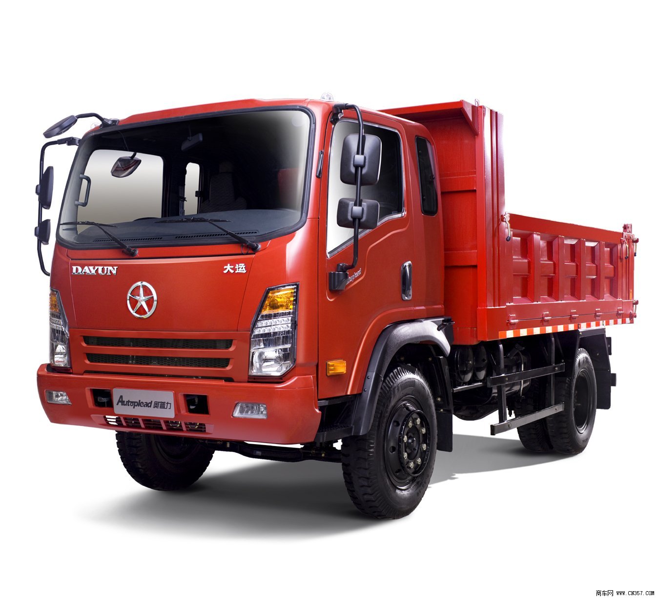 大运(成都) 奥普力 轻卡 82马力 4×2 自卸车 cgc3040hbb32d