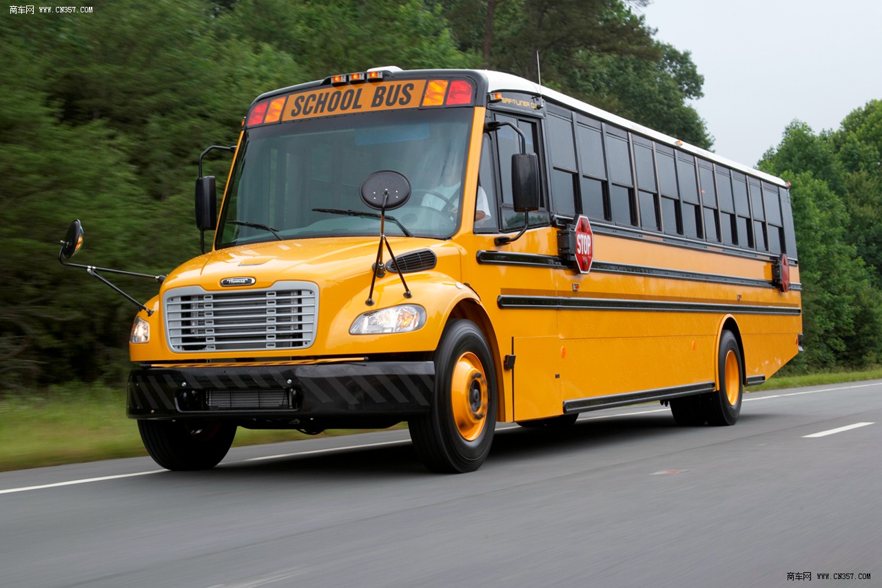 福莱纳校车图片查看小图提示:支持键盘翻页 ←左右