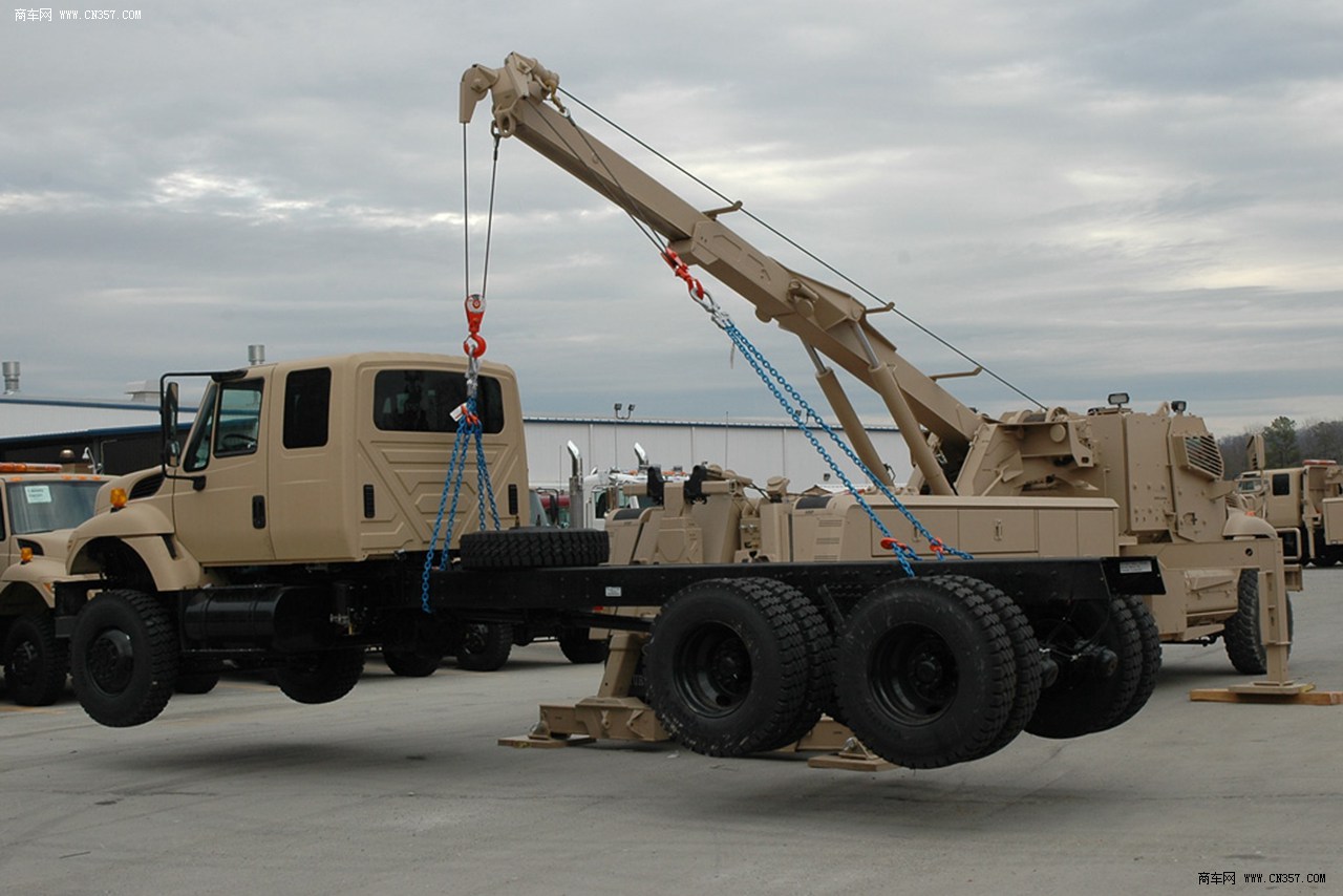 纳威司达军车图片