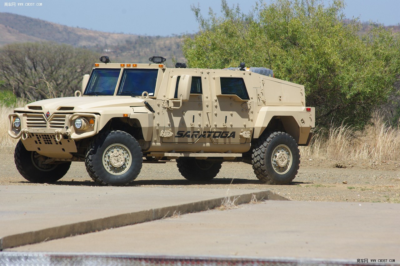 纳威司达军车图片