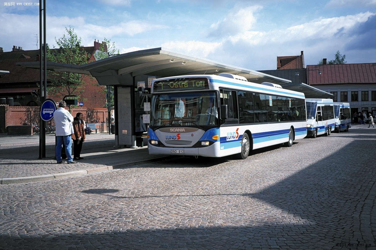 斯堪尼亚客车图片