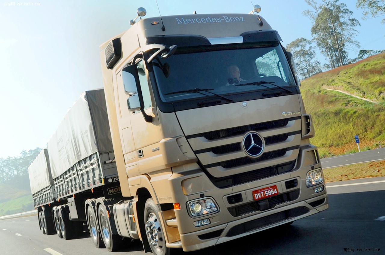 奔驰actros 卡车