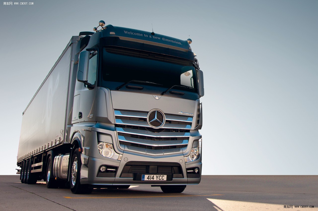 奔驰 新actros 卡车
