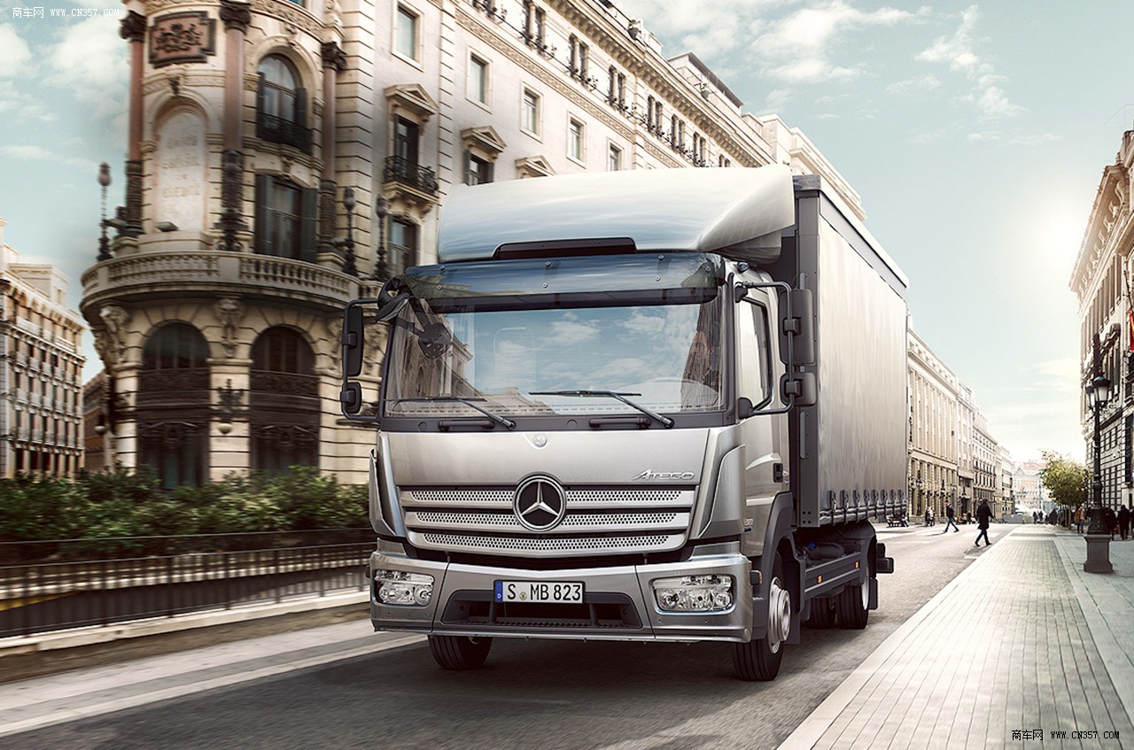 奔驰 新atego 卡车