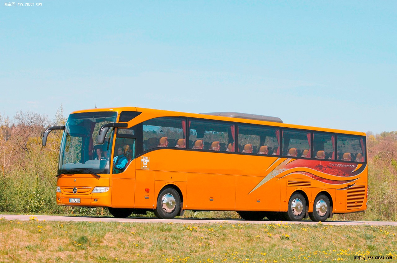 奔驰tourismo(o350) 客车