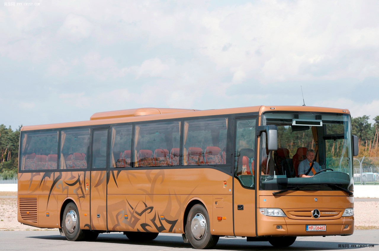 奔驰tourismo(o350) 客车