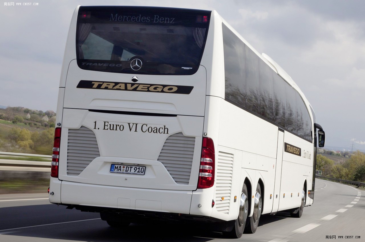 奔驰travego (o580) 豪华旅行客车