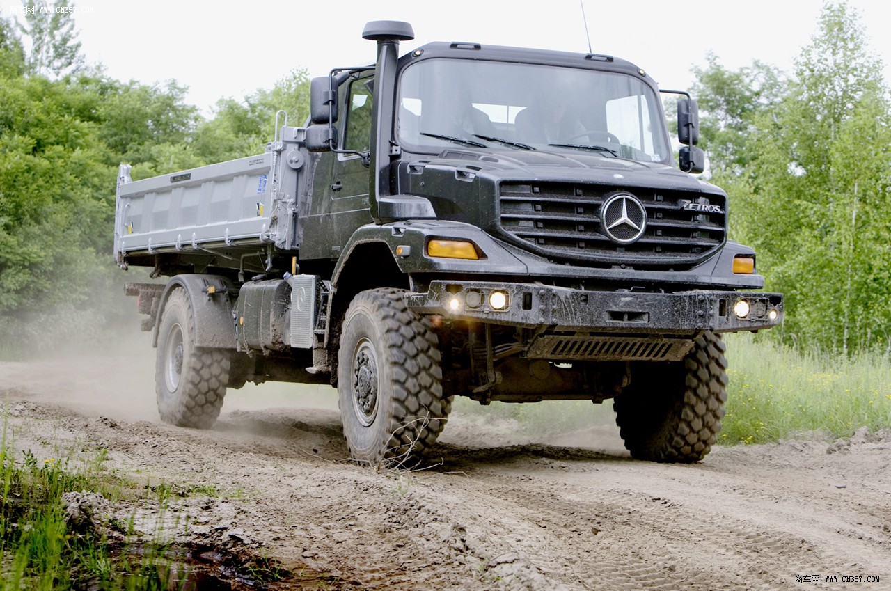 奔驰zetros卡车