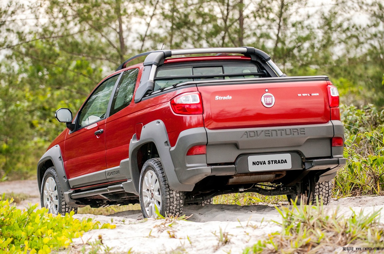 2013款菲亚特 strada adventure cd皮卡