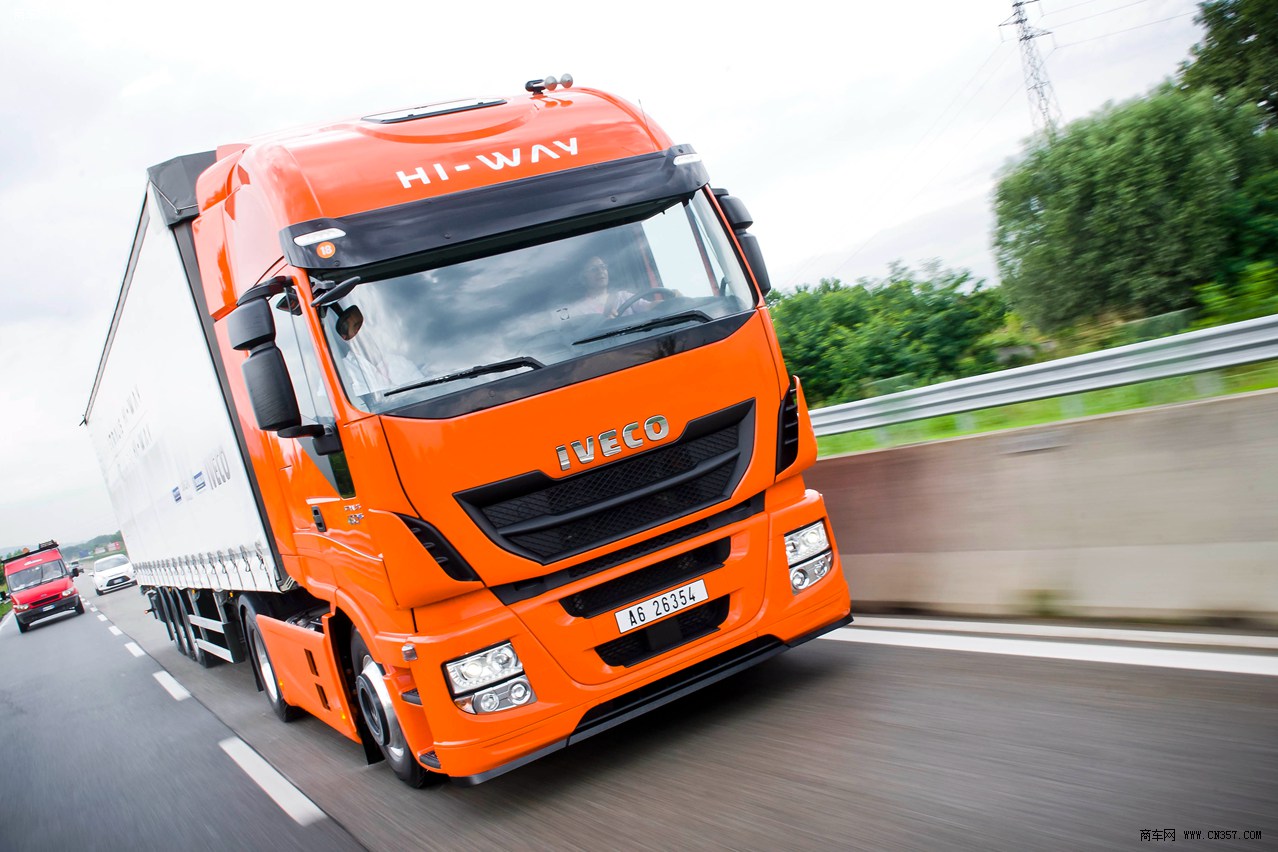 依维柯stralis hi-way卡车