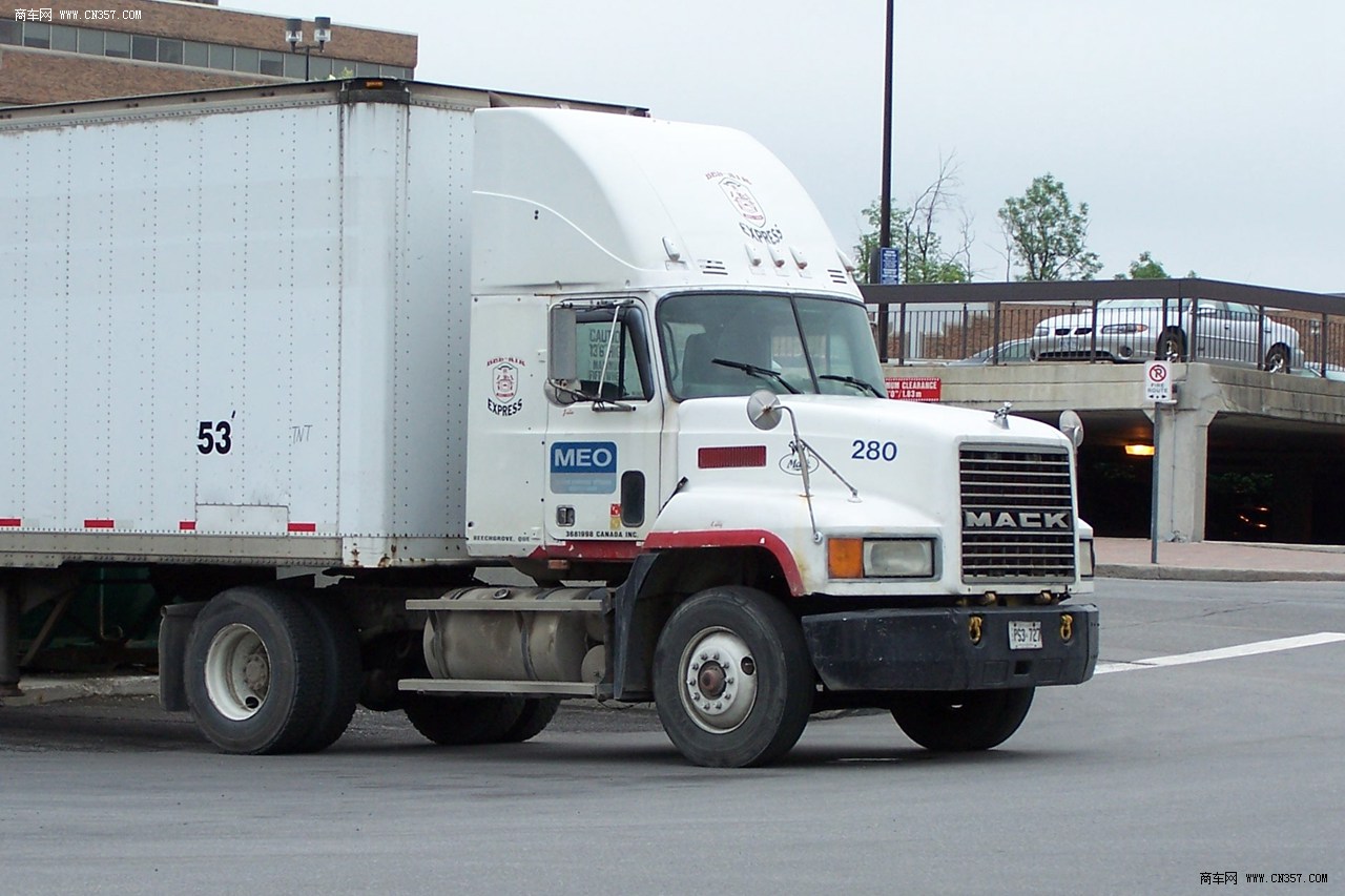 迈克卡车车型图片