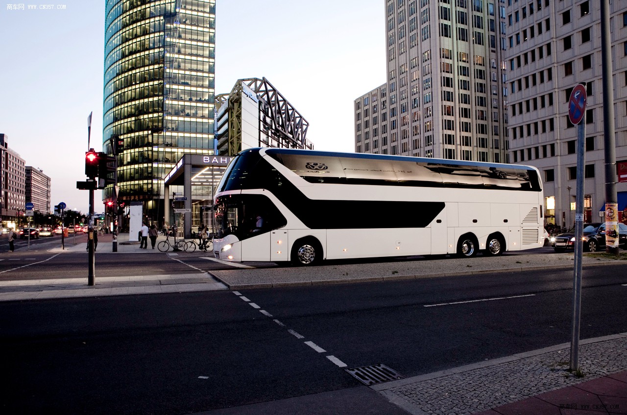 尼奥普兰 skyliner