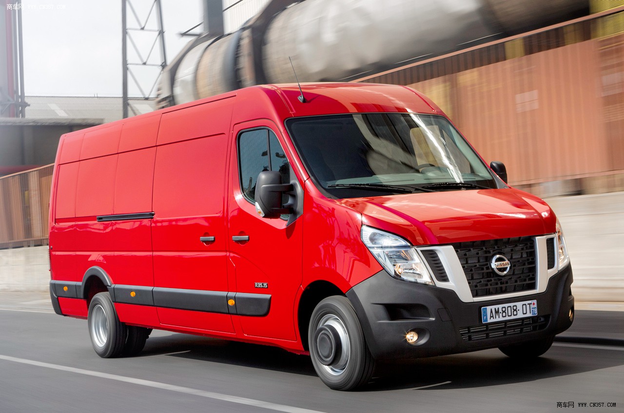 日产nv400 厢式运输车