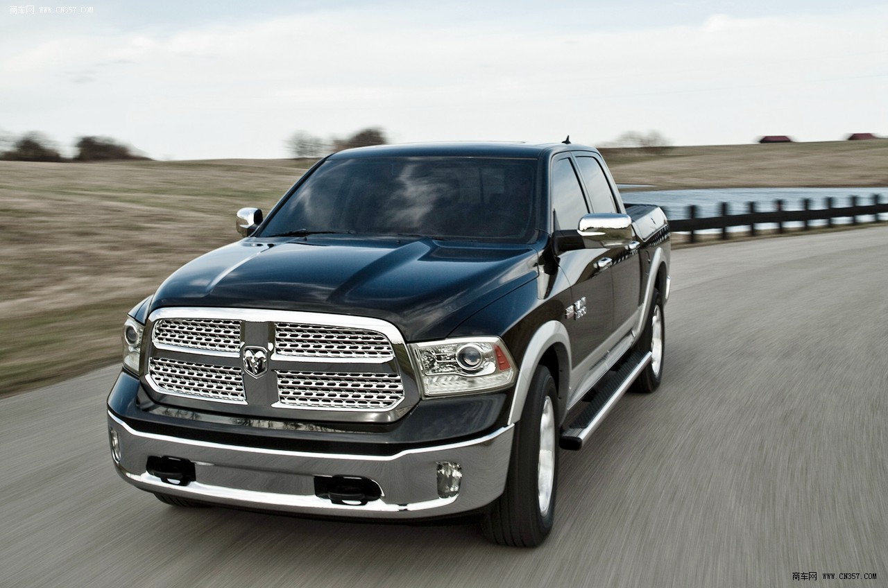 2013款道奇ram 1500 皮卡