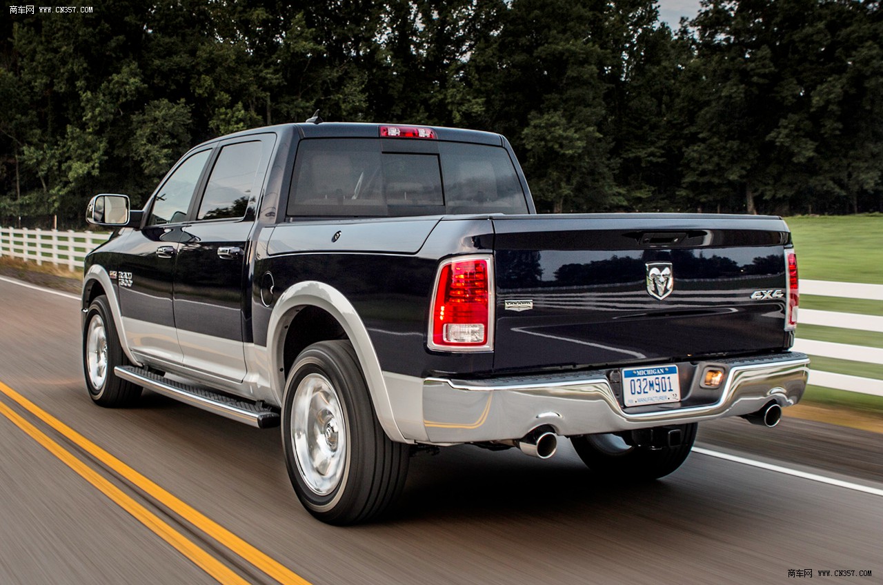 2013款道奇ram 1500 皮卡