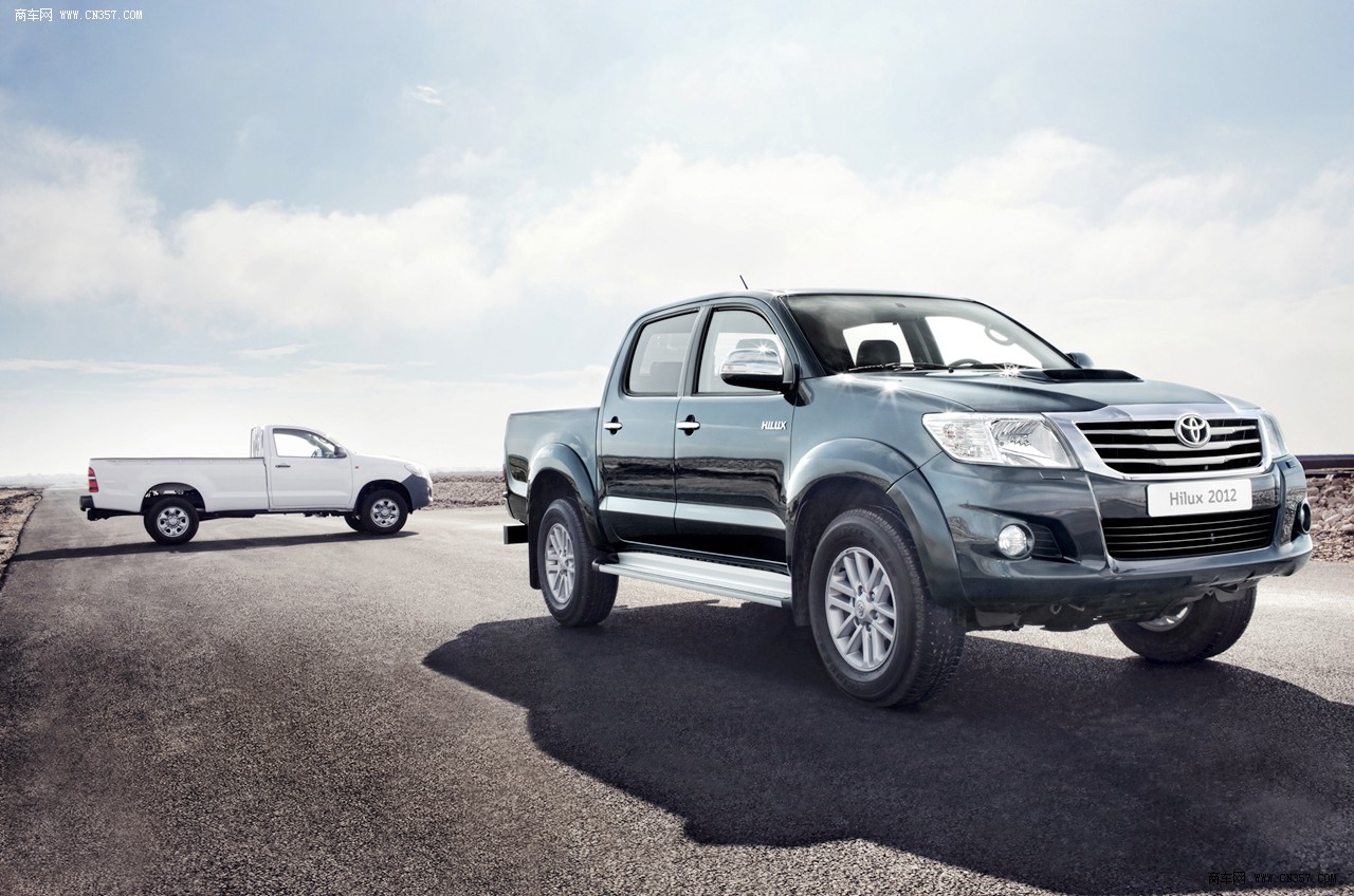 2012丰田 hilux 皮卡