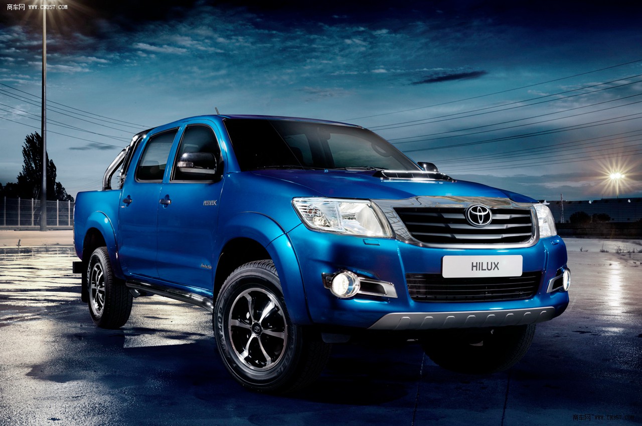 2014丰田 hilux invincible版皮卡