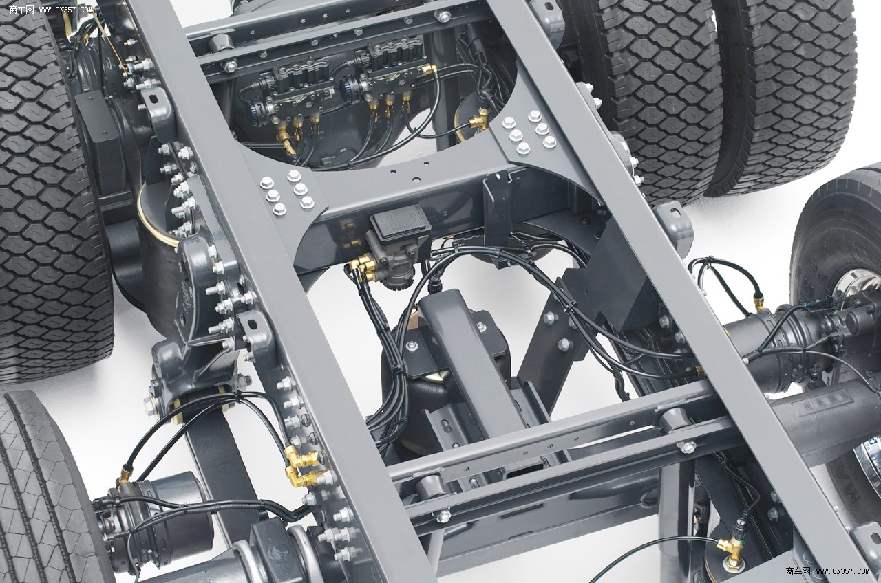 沃尔沃卡车底盘图片