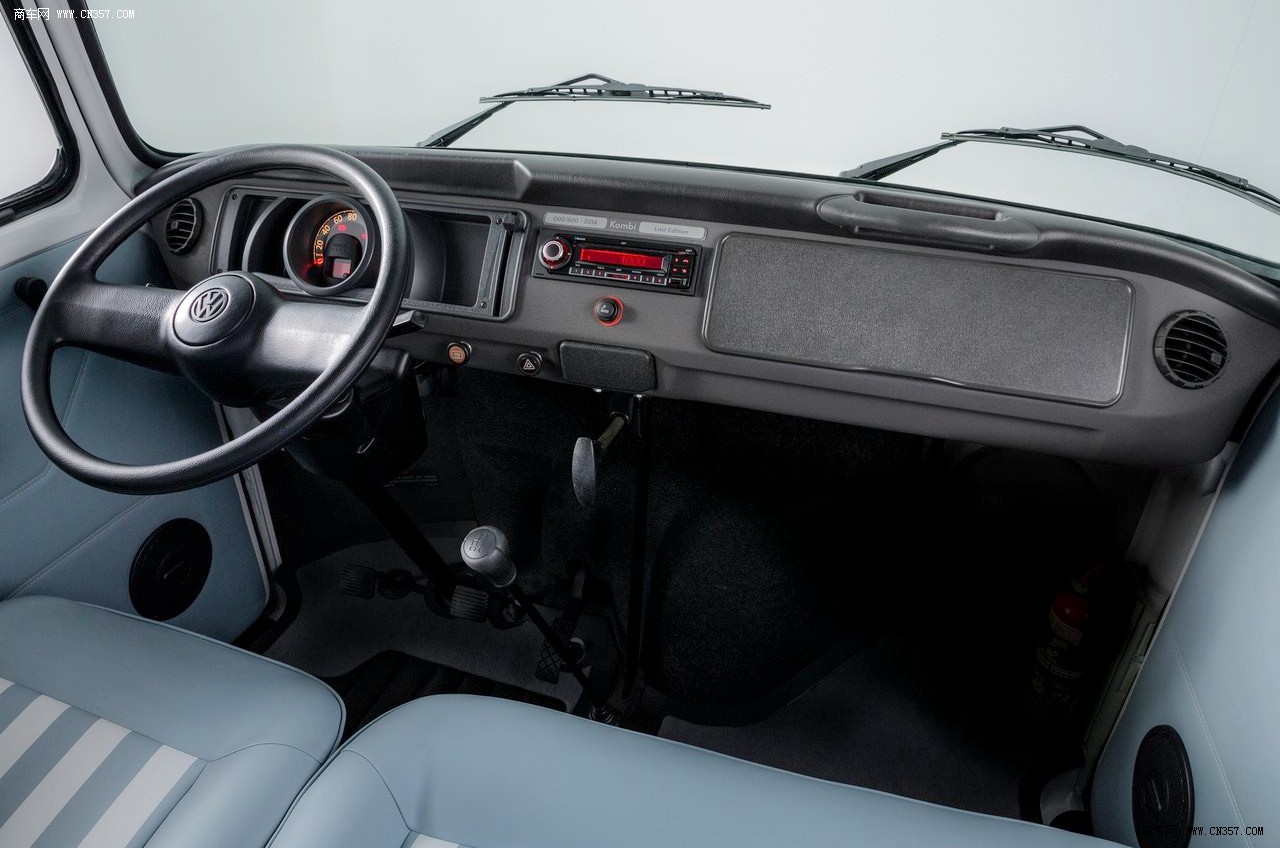 2013款大众 kombi t2最终版巴士